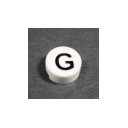 Button cap G black lettering white cap