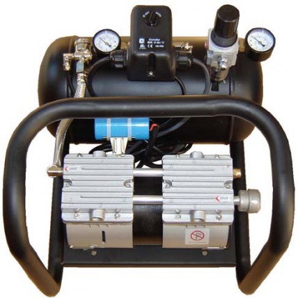 Oil-less air compressor with filter/regulator, auto drain valve and muffler